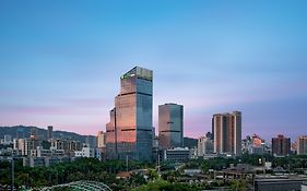 Holiday Inn Express Zhuhai Gongbei By Ihg