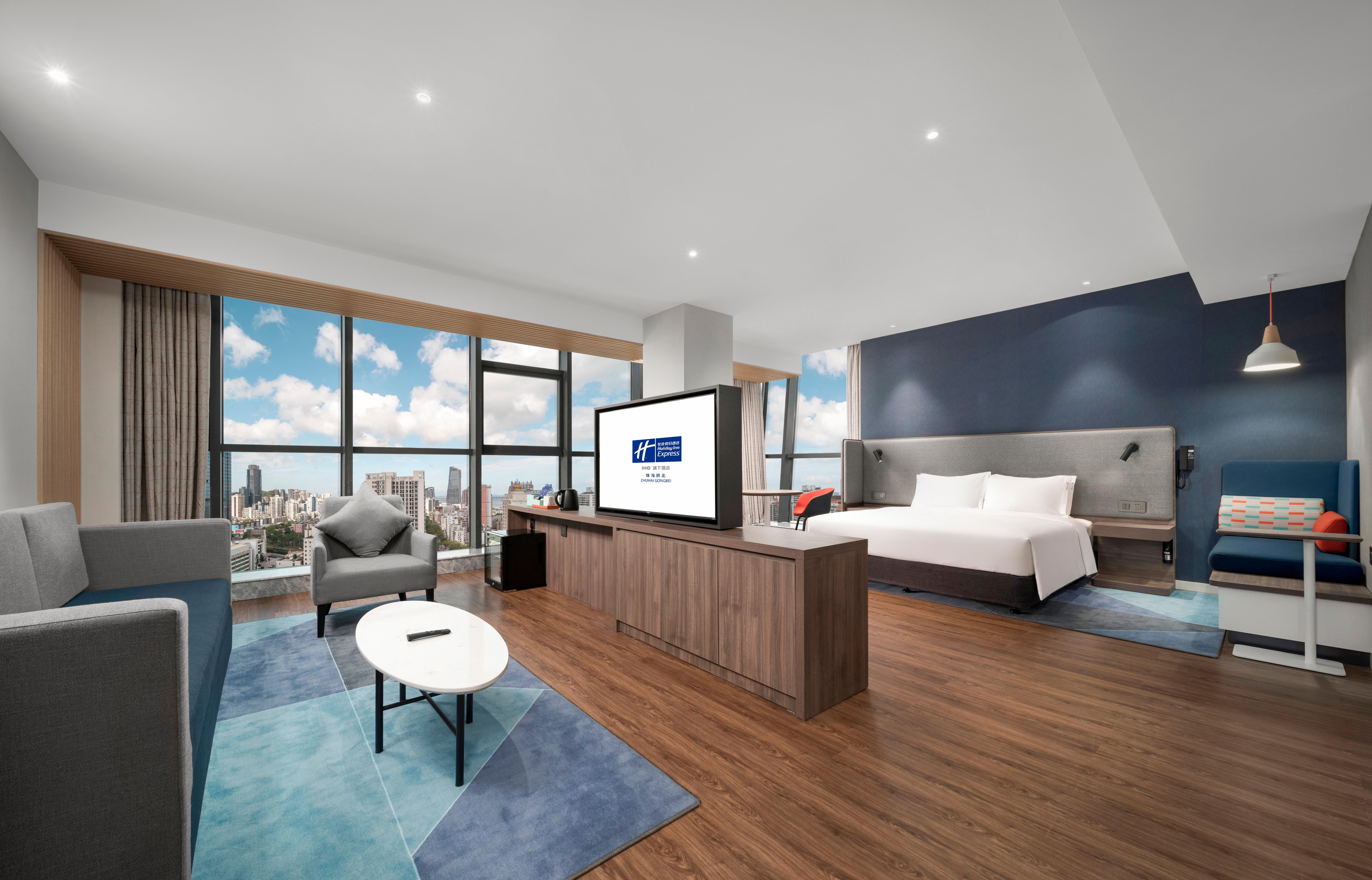 Holiday Inn Express Zhuhai Gongbei By Ihg Exterior photo